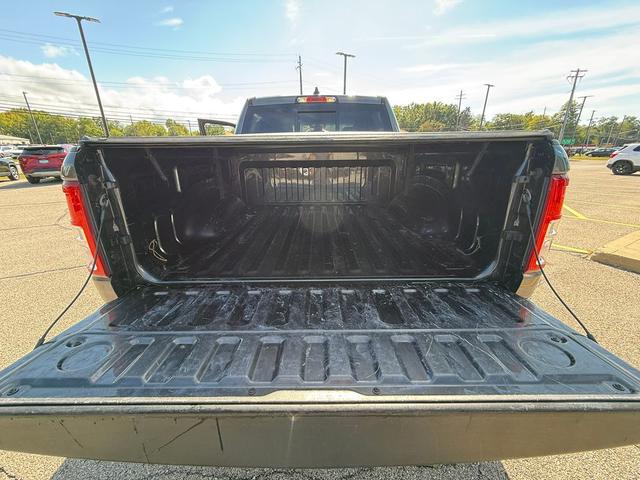 Photo of 2020 Granite Crystal Metallic Clearcoat RAM 1500