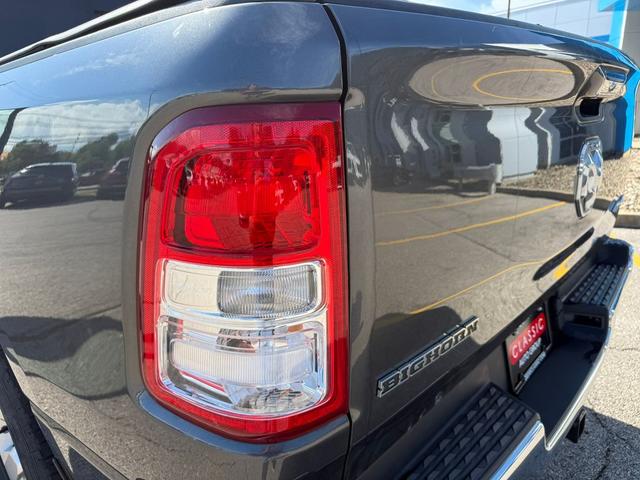 Photo of 2020 Granite Crystal Metallic Clearcoat RAM 1500