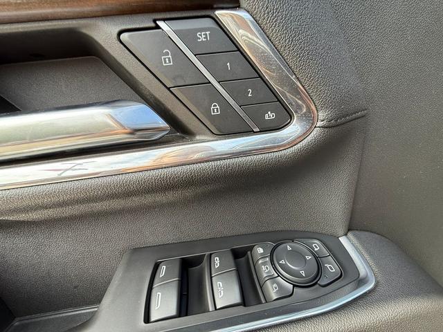 Photo of 2024 Black Chevrolet Silverado 2500