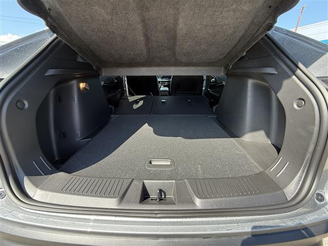 Photo of 2025 Sterling Gray Metallic Chevrolet Trax