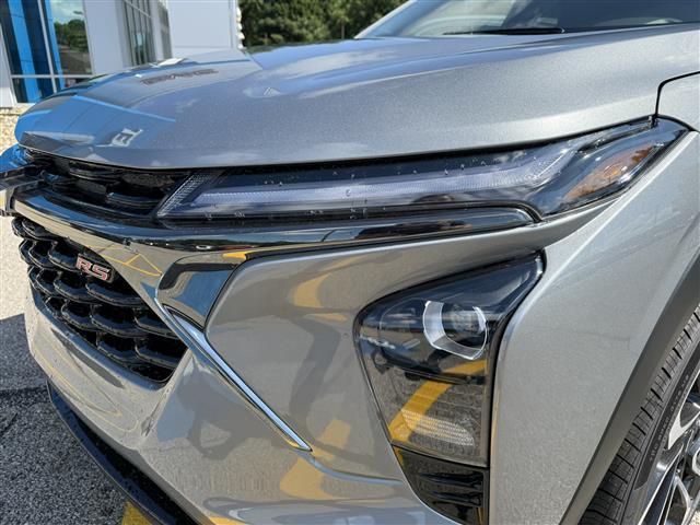 Photo of 2025 Sterling Gray Metallic Chevrolet Trax