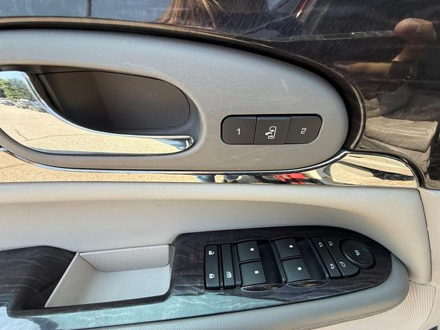 Photo of 2017 CRIMSON RED TIN Buick Enclave