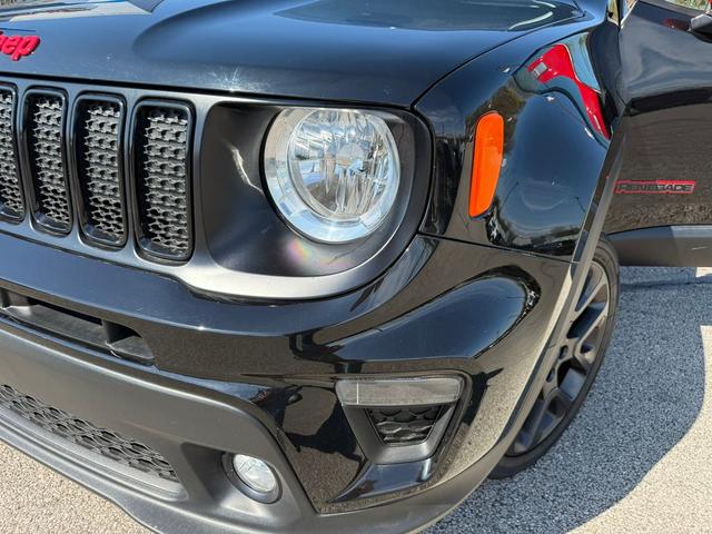 Photo of 2023 Black Clearcoat Jeep Renegade