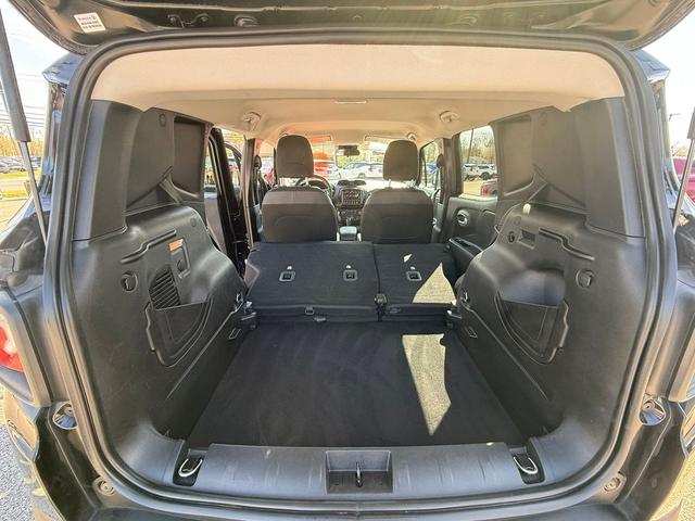 Photo of 2023 Black Clearcoat Jeep Renegade