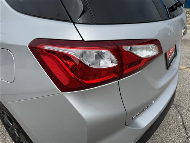 Photo of 2020 SILVER ICE META Chevrolet Equinox