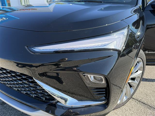 Photo of 2024 EBONY TWILIGHT Buick Envista