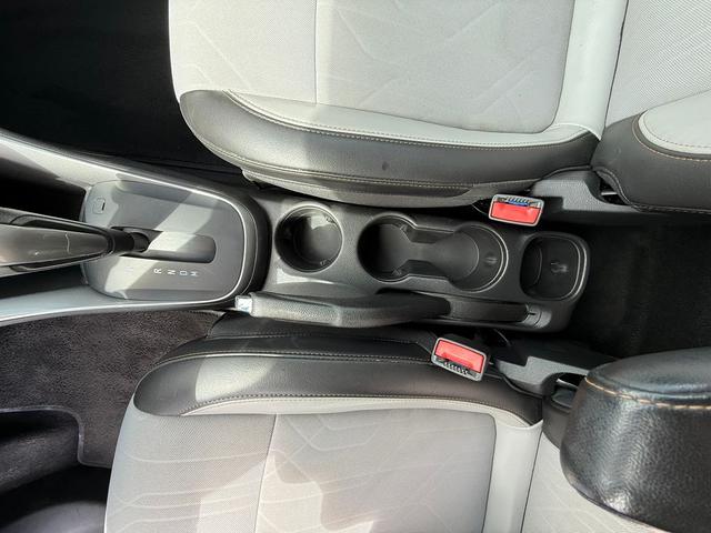 Photo of 2022 IRIDESCENT PEAR Chevrolet Trax