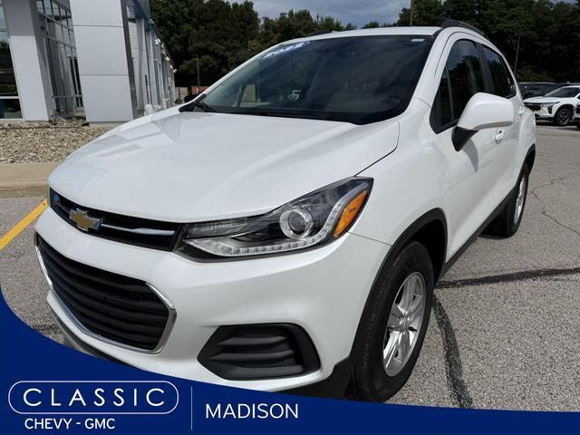 Photo of 2022 IRIDESCENT PEAR Chevrolet Trax