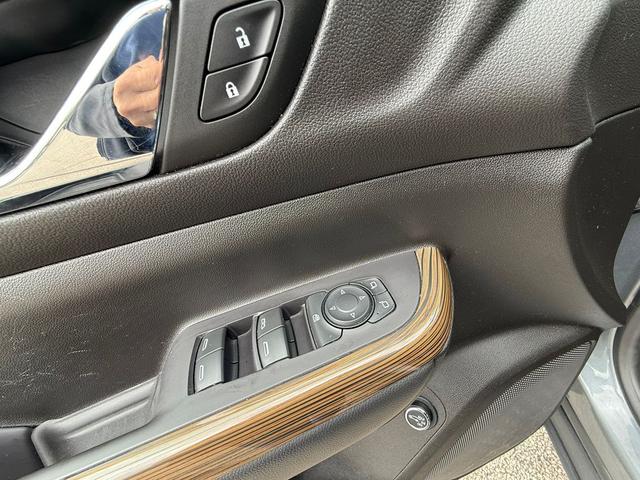 Photo of 2021 SATIN STEEL MET GMC Acadia