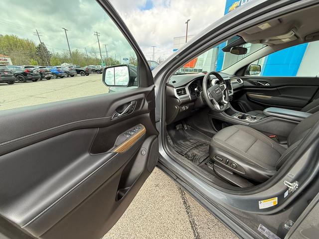 Photo of 2021 SATIN STEEL MET GMC Acadia