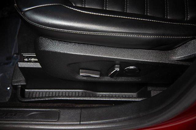 Photo of 2019 Ruby Red Ford Edge