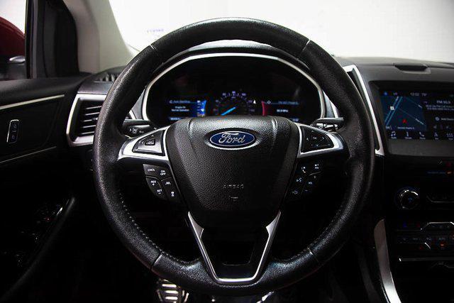 Photo of 2019 Ruby Red Ford Edge