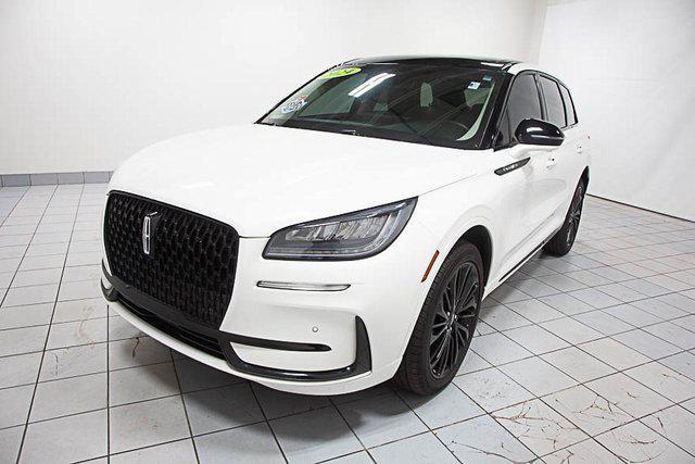 Photo of 2024 Pristine White Metallic Tri-Coat Lincoln Corsair