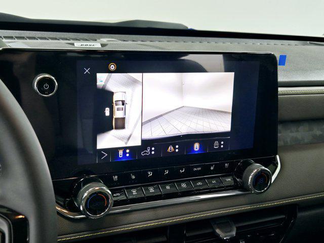 Photo of 2025 Reef Blue Metallic Chevrolet Colorado