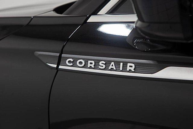 Photo of 2022 Infinite Black Metallic Clearcoat Lincoln Corsair
