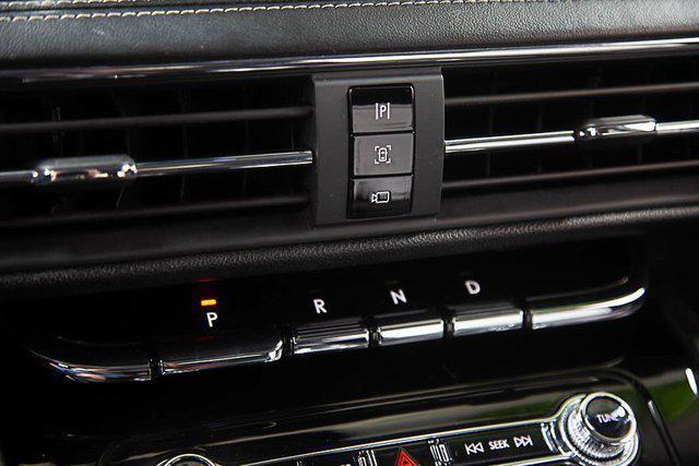 Photo of 2022 Infinite Black Metallic Clearcoat Lincoln Corsair