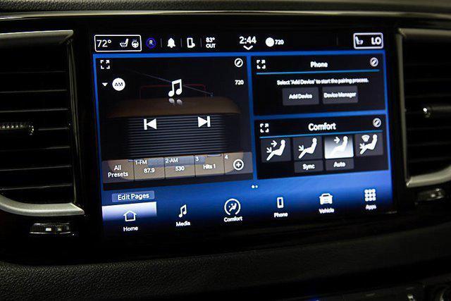 Photo of 2023 Fathom Blue Pearlcoat Chrysler Pacifica