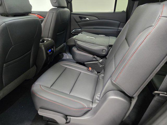 Photo of 2026 Mosaic Black Metallic Chevrolet Traverse