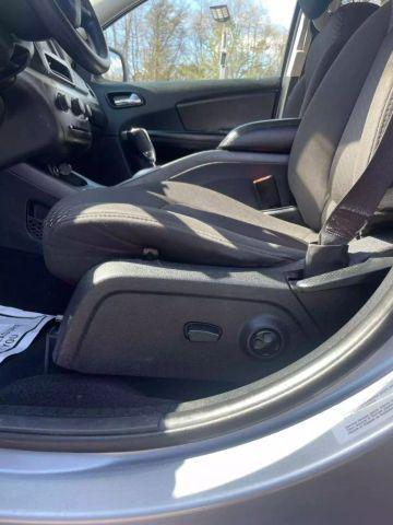 Photo of 2015 Silver Dodge Journey