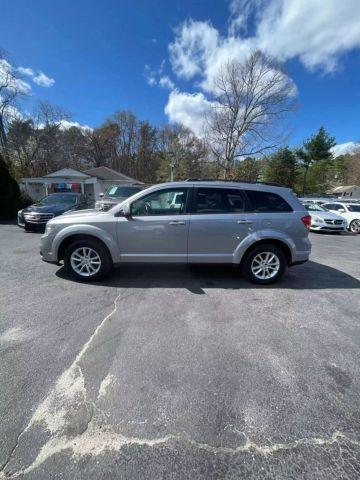Photo of 2015 Silver Dodge Journey