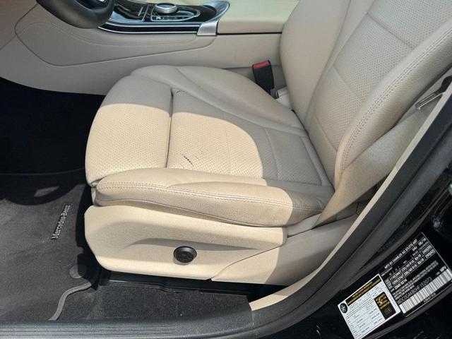Photo of 2017 Black Mercedes-Benz GLC 300
