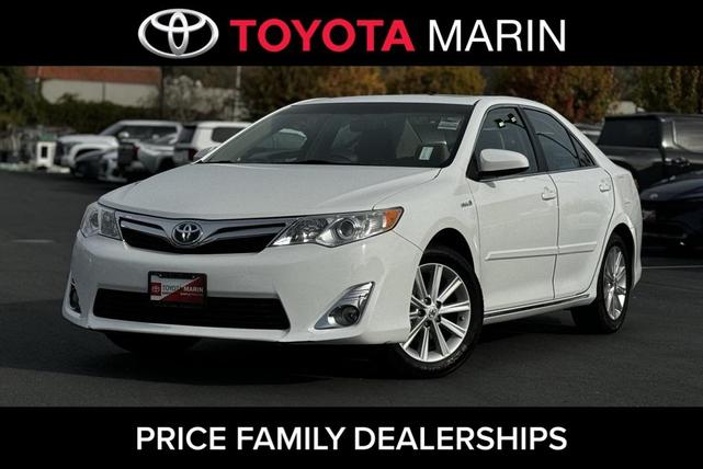 2014 Toyota Camry Hybrid