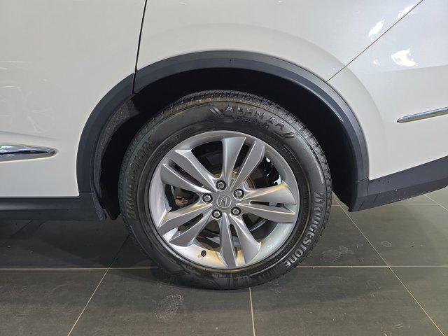 Photo of 2023 Platinum White Pearl Acura MDX