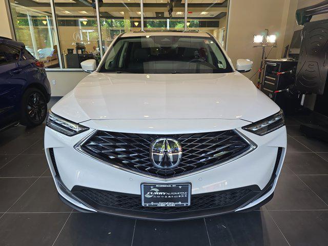 Photo of 2025 Platinum White Pearl Acura MDX
