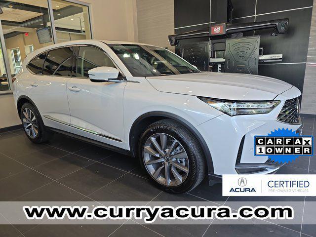 Photo of 2025 Platinum White Pearl Acura MDX