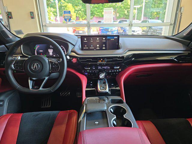 Photo of 2023 Liquid Carbon Metallic Acura MDX