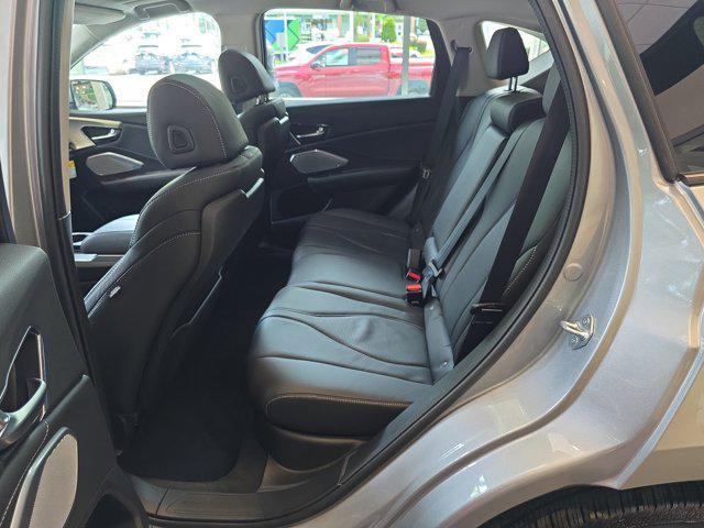 Photo of 2025 Solar Silver Metallic Acura RDX