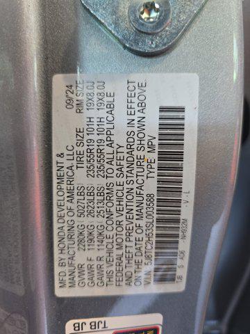 Photo of 2025 Solar Silver Metallic Acura RDX