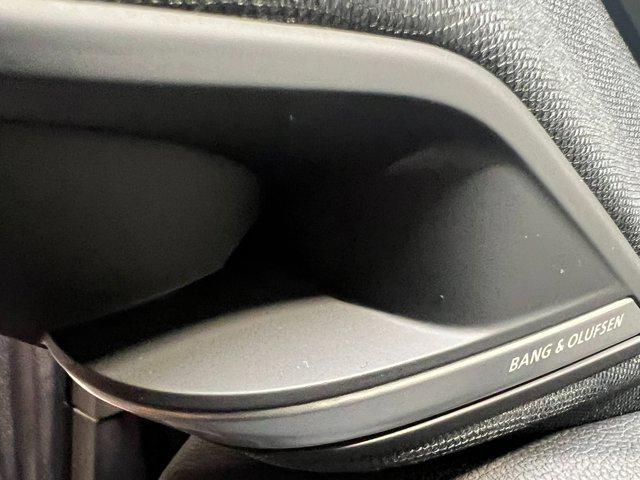 Photo of 2026 Double Apex Blue Pearl Acura MDX