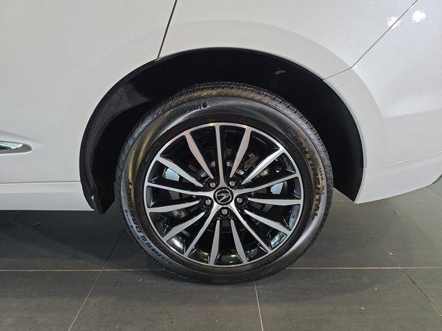 Photo of 2025 Platinum White Pearl Acura RDX