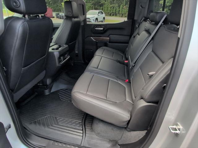 Photo of 2021 Silver Ice Metallic Chevrolet Silverado 1500