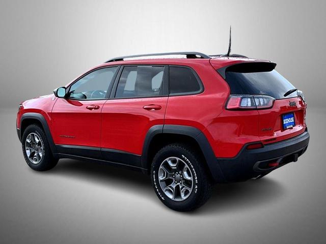 Photo of 2019 Firecracker Red Clearcoat Jeep Cherokee