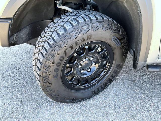 Photo of 2023 Sterling Metallic GMC Sierra 1500