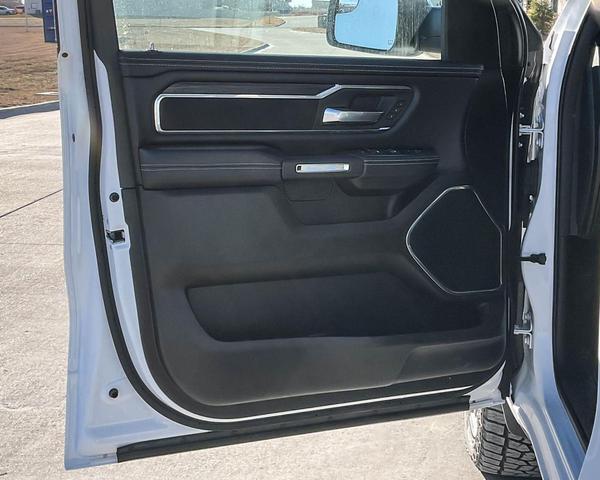 Photo of 2024 Bright White Clearcoat RAM 1500