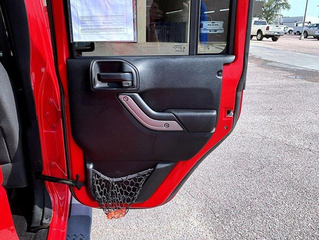Photo of 2015 Firecracker Red Clear Coat Jeep Wrangler Unlimited