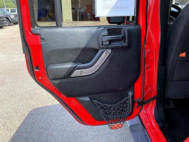 Photo of 2015 Firecracker Red Clear Coat Jeep Wrangler Unlimited