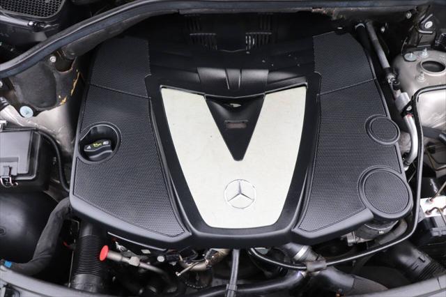 Photo of 2009 Pewter Mercedes-Benz M-Class