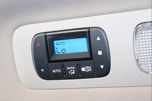 Photo of 2013 Polished Metal Metallic Honda Odyssey