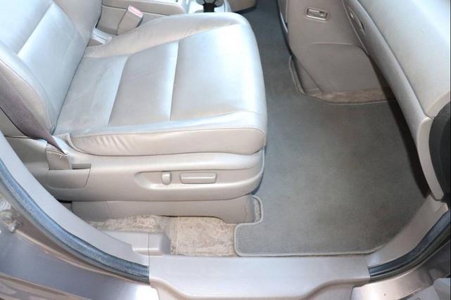 Photo of 2013 Polished Metal Metallic Honda Odyssey