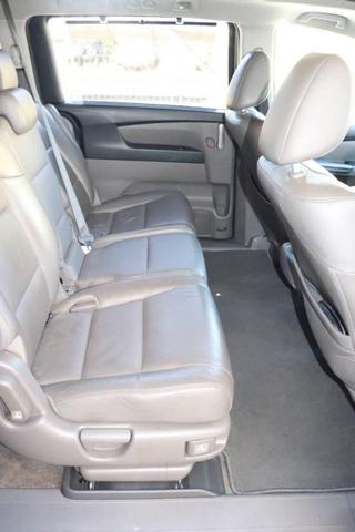 Photo of 2013 Polished Metal Metallic Honda Odyssey