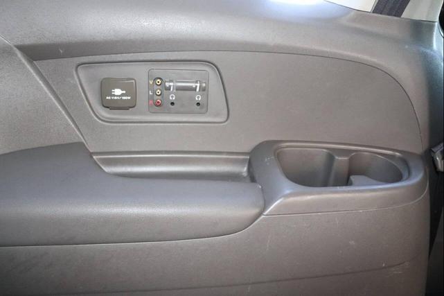 Photo of 2013 Polished Metal Metallic Honda Odyssey