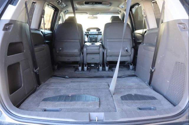 Photo of 2013 Polished Metal Metallic Honda Odyssey