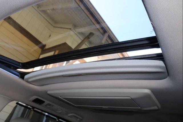 Photo of 2013 Polished Metal Metallic Honda Odyssey