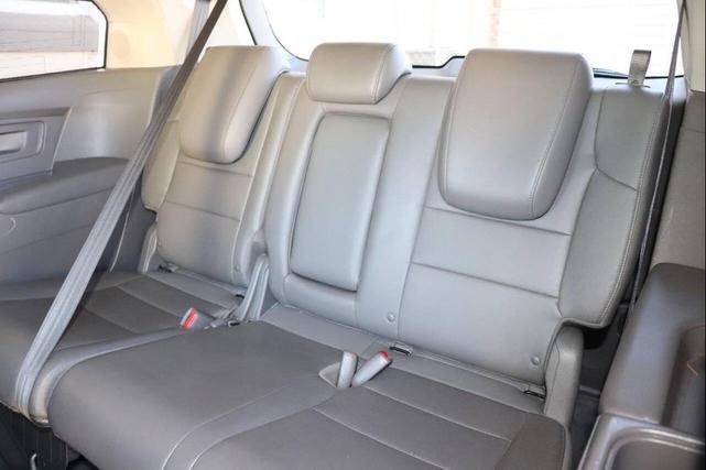 Photo of 2013 Polished Metal Metallic Honda Odyssey