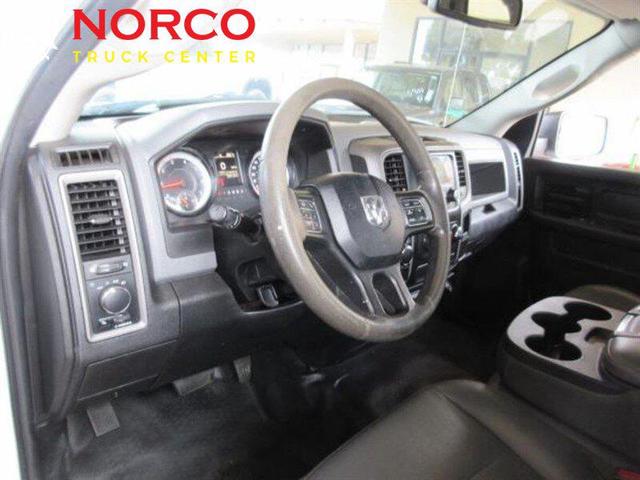 Photo of 2018 Bright White Clearcoat RAM 1500