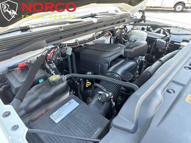 Photo of 2018 Summit White GMC Sierra 3500